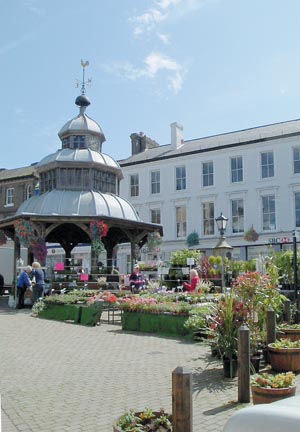 North Walsham Market and The Market Cross.