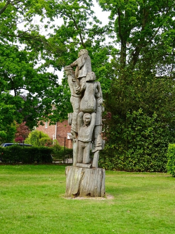 North Walsham Oak Tree Sculpture